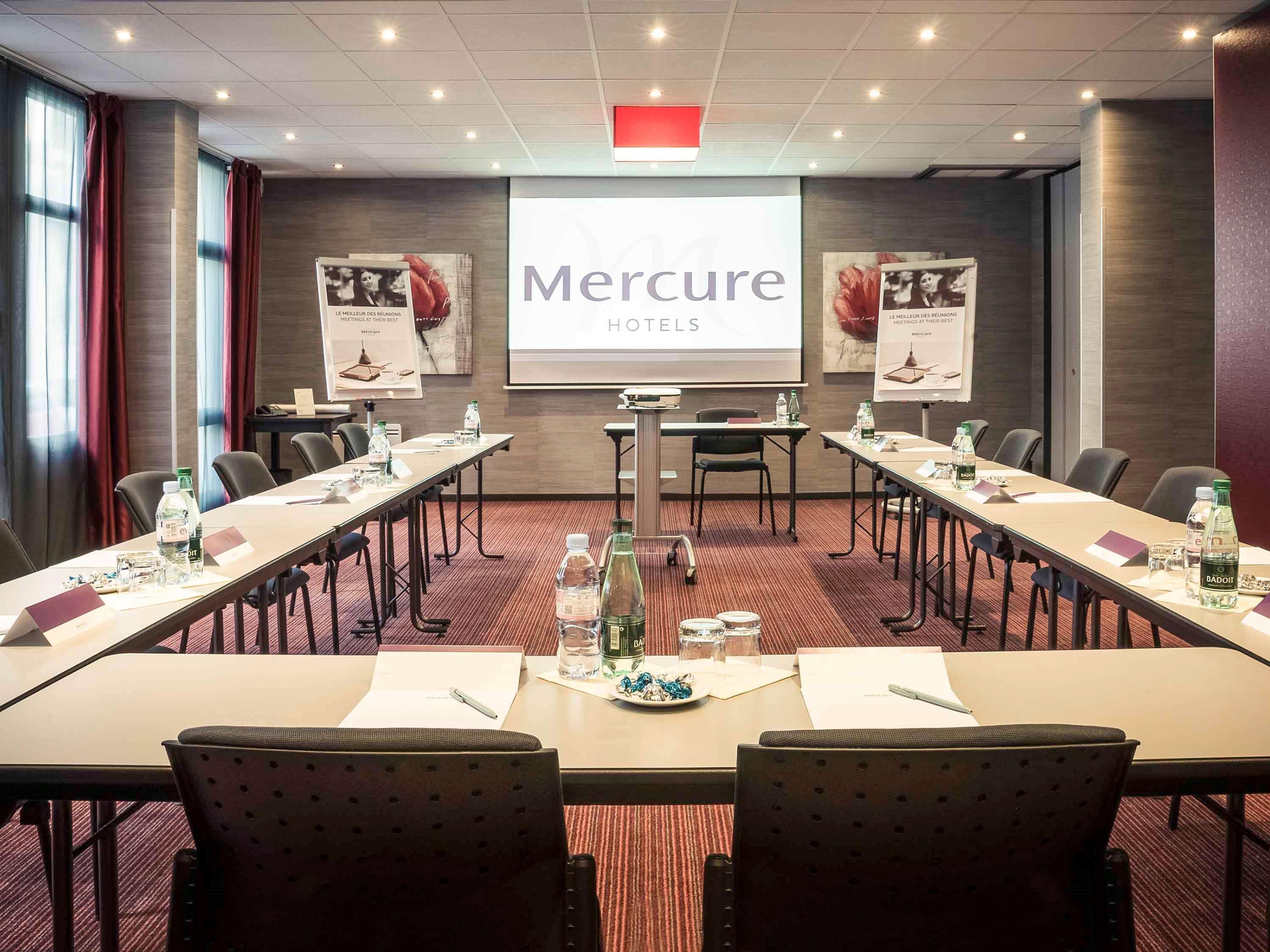 Hotel Mercure Sur 4*